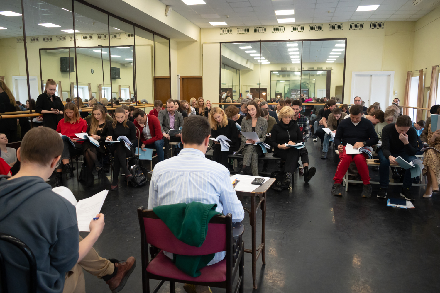 "Веселая вдова" 